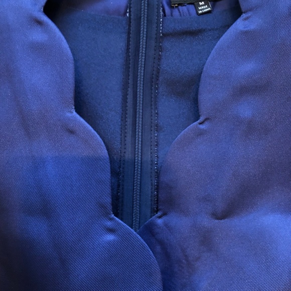 Scalloped neck navy flower long maxi dress - Picture 3 of 4